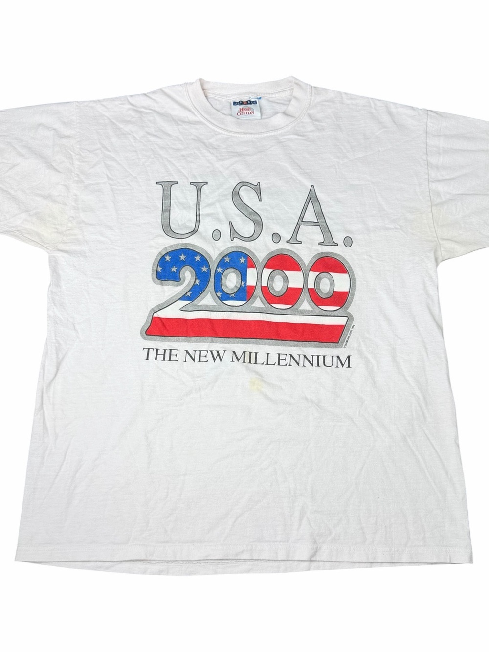 Vintage USA 2000 The New Millennium Graphic T-Shirt White Size Medium M American